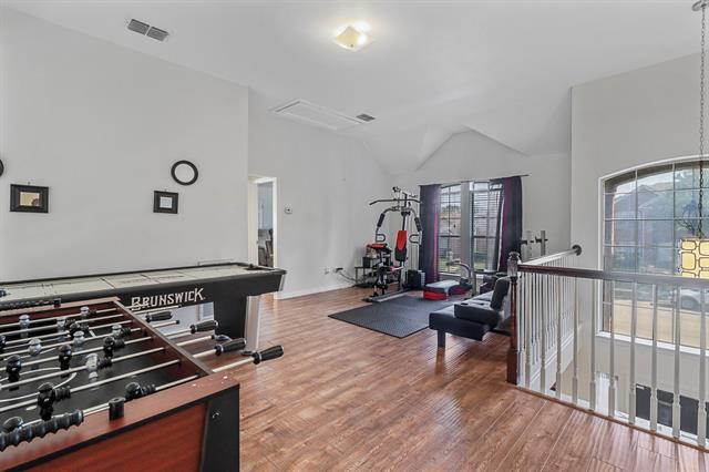 Building Photo - 2209 Micarta Dr