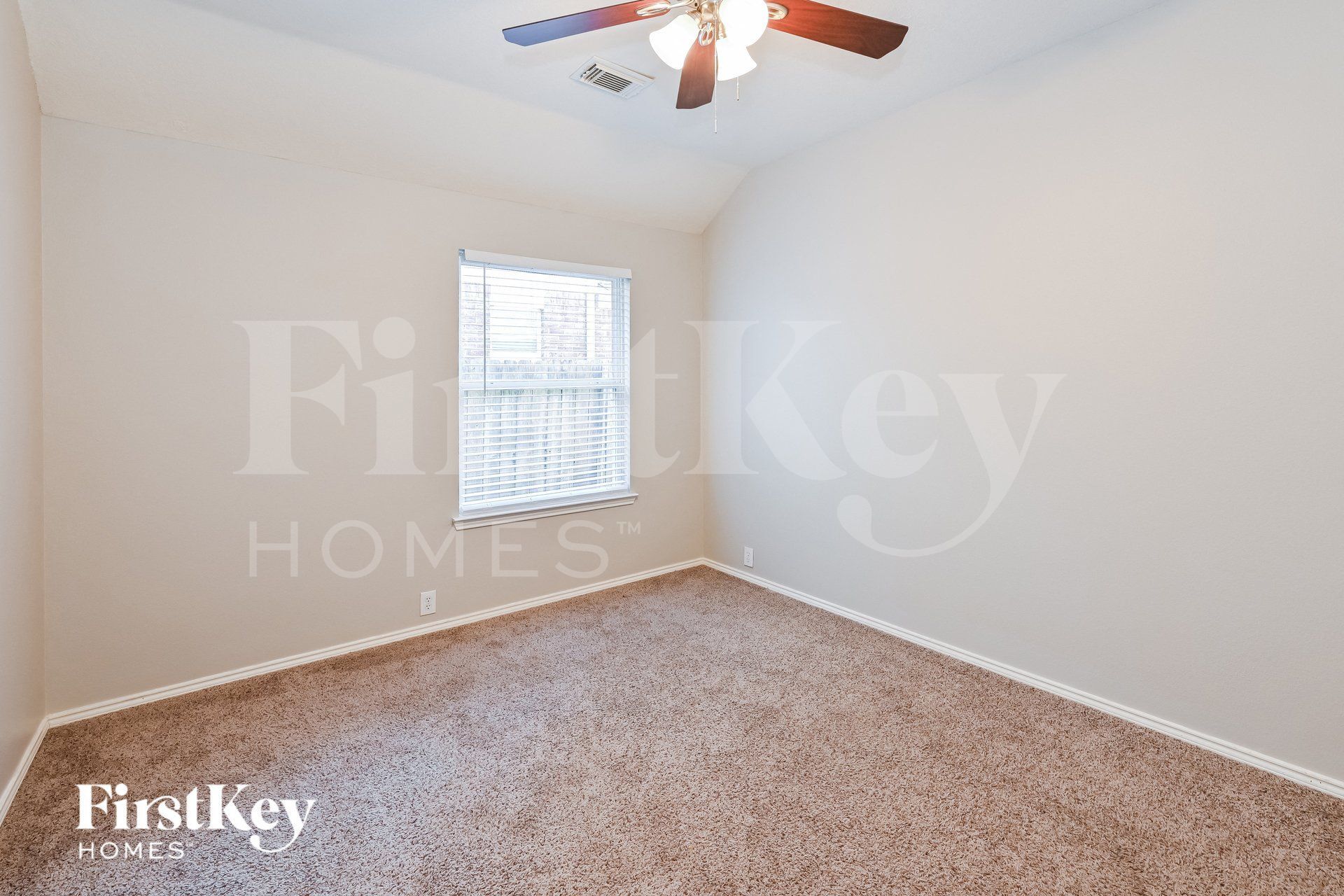 Building Photo - 3302 Thorpeshire Ct