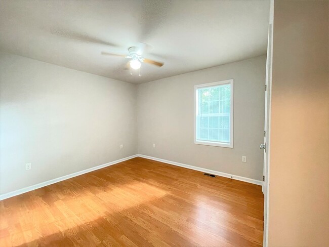 Building Photo - South Hill Rancher For Rent