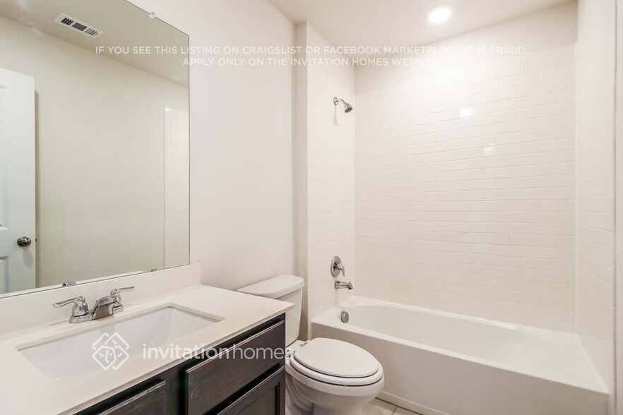 Building Photo - 3124 Glazner Dr