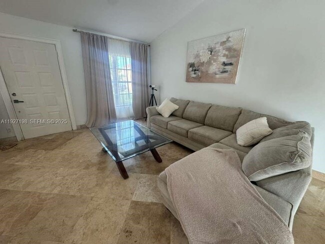 Building Photo - 332 NW 47th Ave