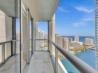 Building Photo - 475 Brickell Ave