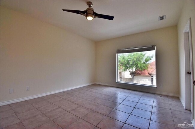 Building Photo - 1104 Rio Balsas St