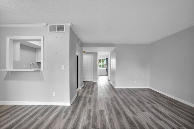 Building Photo - 3919 Bell Tower Dr