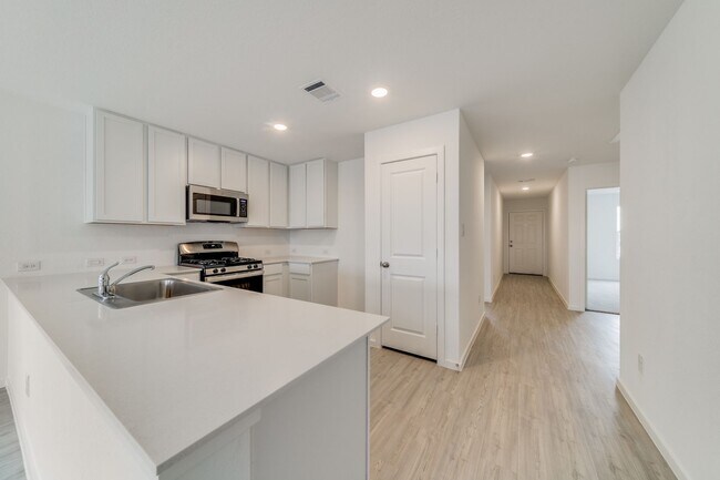 Building Photo - SPACIOUS 4-BEDROOM NEW CONSTRUCTION IN CONVERSE