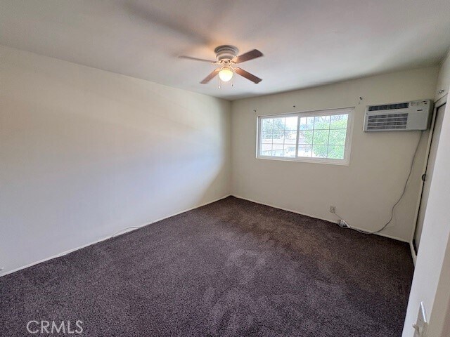 Building Photo - 257 Orlando Way