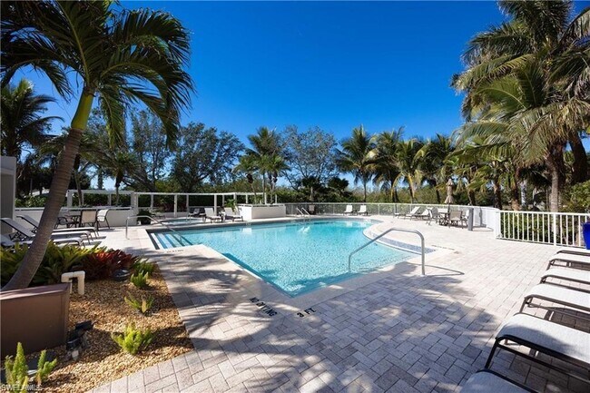 Building Photo - 6825 Grenadier Blvd