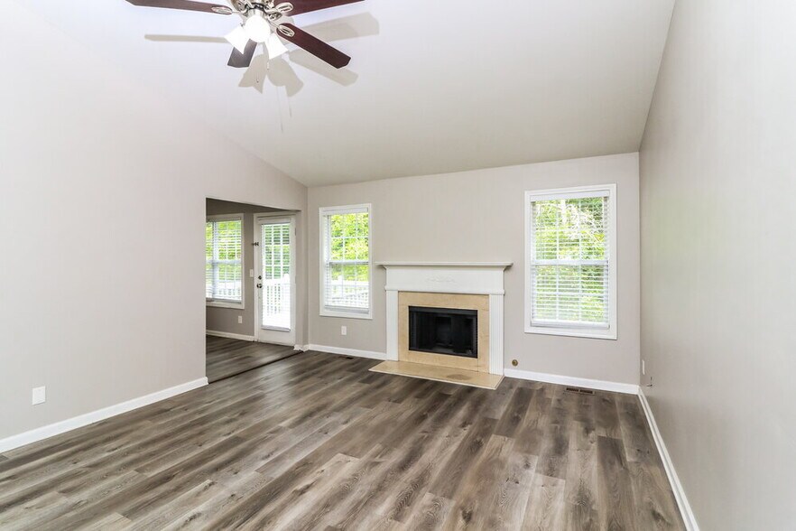 Building Photo - 7817 Cambridge Dr