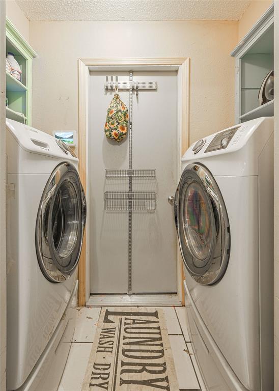 Building Photo - 1621 Kavel Dr