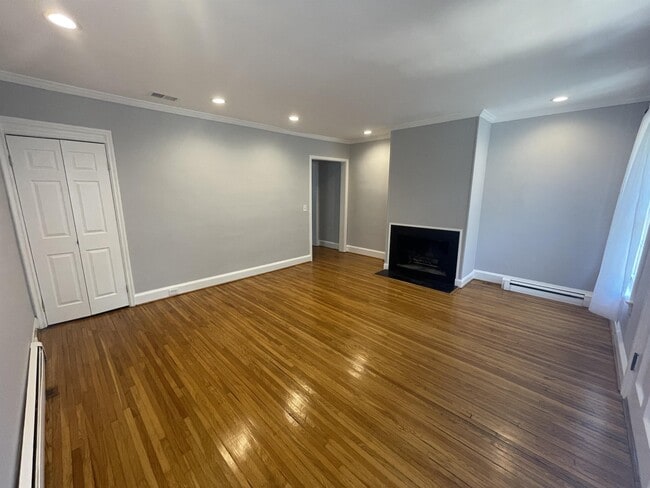Building Photo - 3521 S Street NW