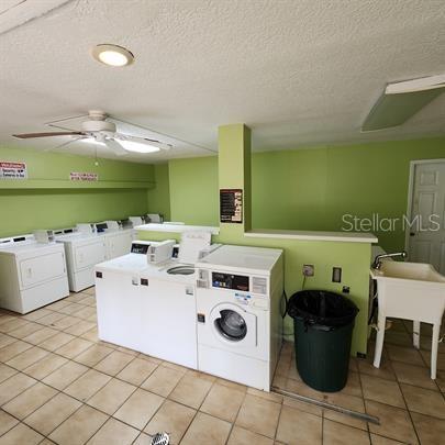 Building Photo - 7141 E Bank Dr