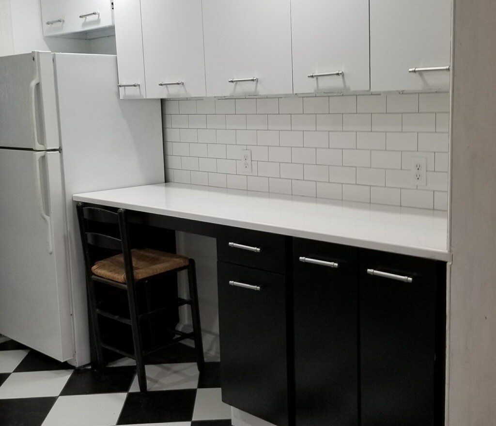 Building Photo - 45 Elm St