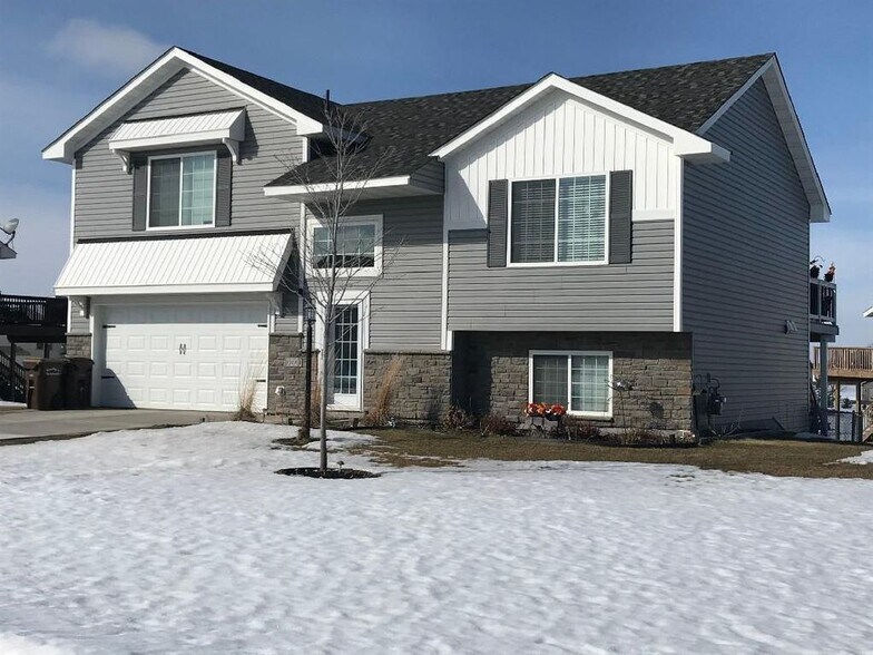 Primary Photo - 1000 Chestnut St