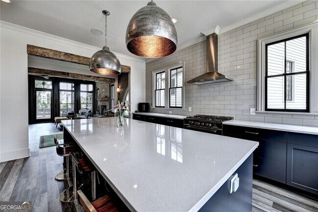 Building Photo - 2555 Brook Run