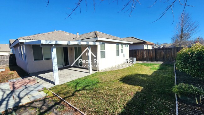 Building Photo - Spacious home in North Natomas. Easy acces...