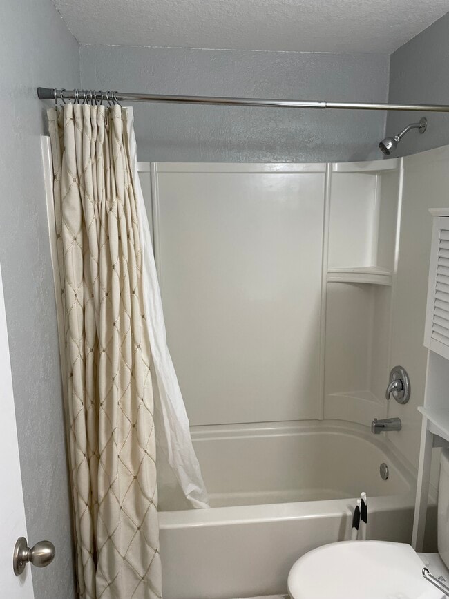 Building Photo - 5120 E St