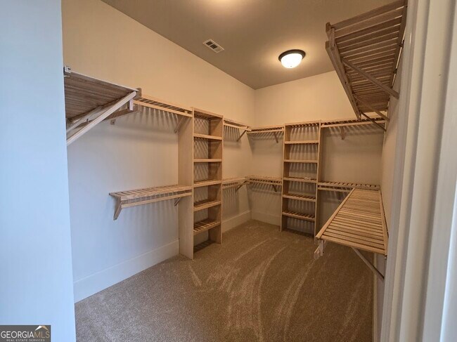 Building Photo - 2629 Bent Pine Dr