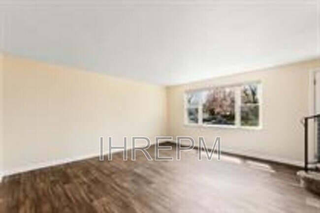 Building Photo - 4806 Funston Ct