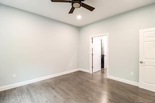 Building Photo - 29 CT-55