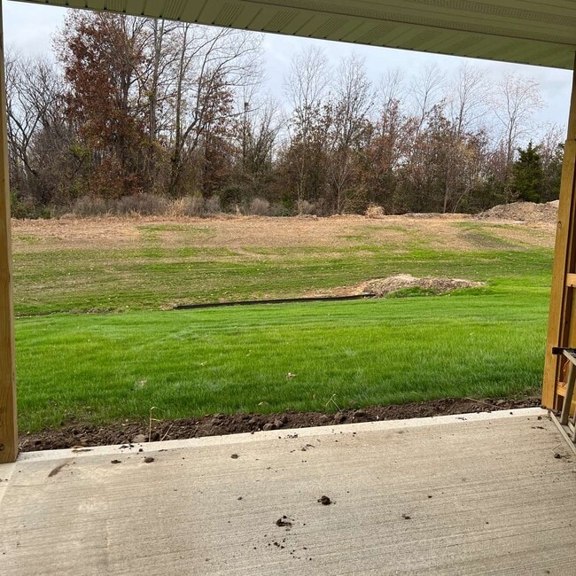 Building Photo - 134 SW 145th Rd