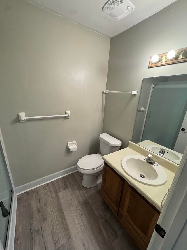 Building Photo - 2768 Faringdon Dr