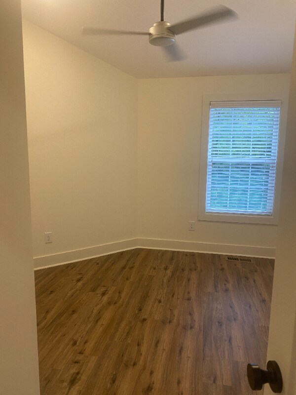 Building Photo - 108 Suzanne Dr