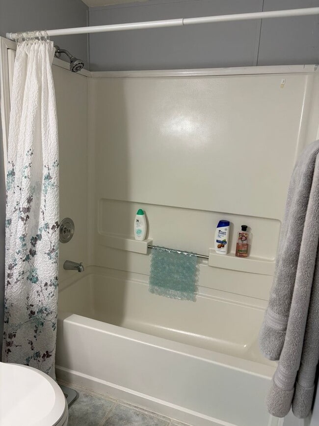 Building Photo - 55+ gated Mobile home community