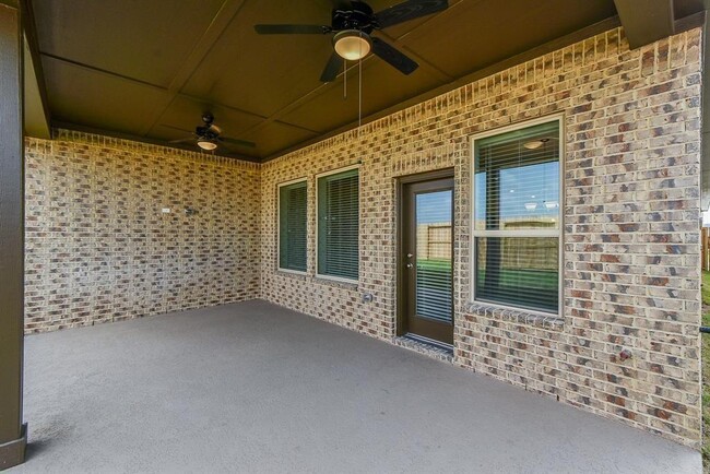 Building Photo - 11107 Bluewater Lagoon Cir
