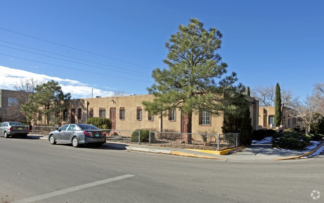 Building Photo - 1100 Gold Ave SW