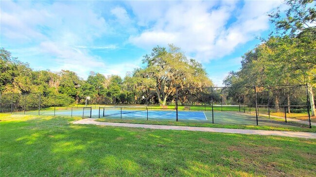 Building Photo - 3118 Camino Real Dr N