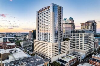 Building Photo - 155 S Court Ave