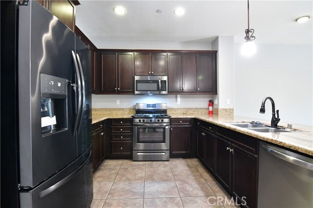 Building Photo - 6338 Mindelo Ln