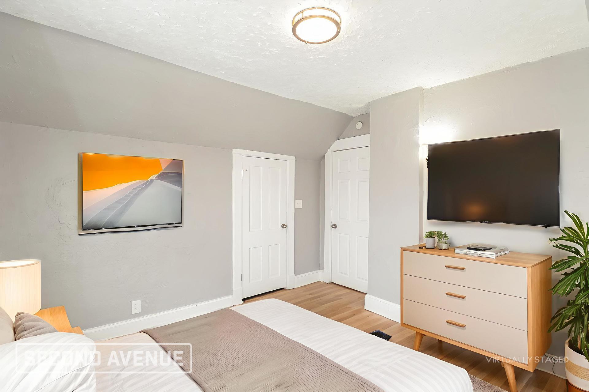 Building Photo - 2632 Cypress Ave