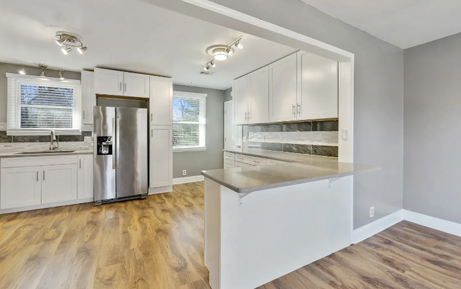 Building Photo - 257 Haynes Park Dr