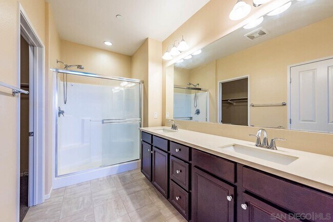 Building Photo - 11130 Taloncrest Way