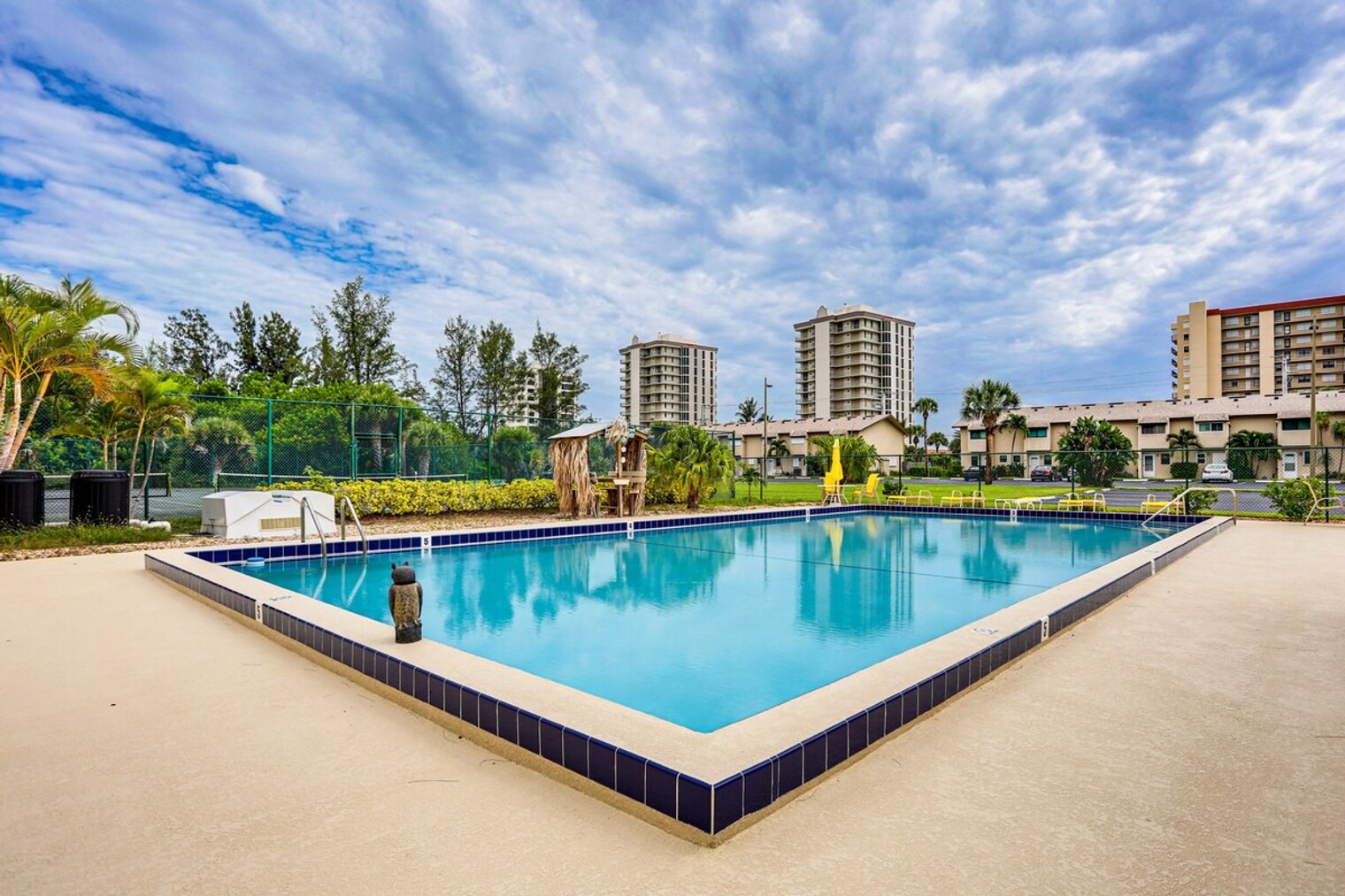 Building Photo - 4225 N Hwy A1A