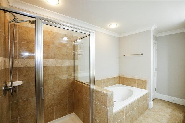 Building Photo - 3528 Pecos Ln