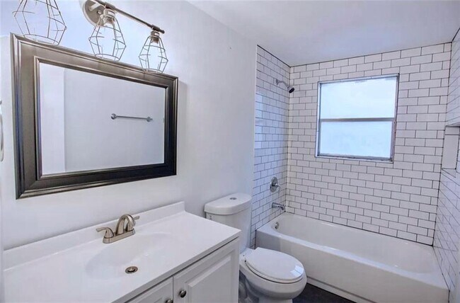 Building Photo - 8308 Peaceful Hill Ln