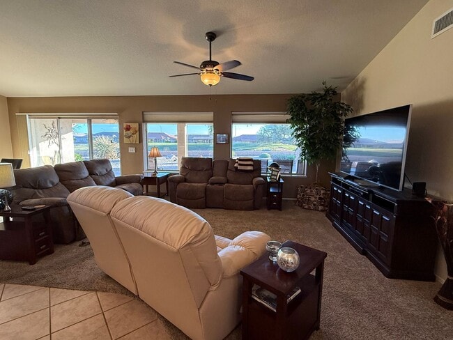 Building Photo - SUNLAND SPRINGS 55+ CORNER LOT 3 BEDROOM 2 BATHROOM FULLY FURNISHED HOME