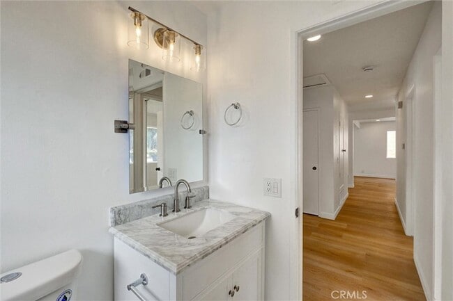 Building Photo - 1807 E Calstock St