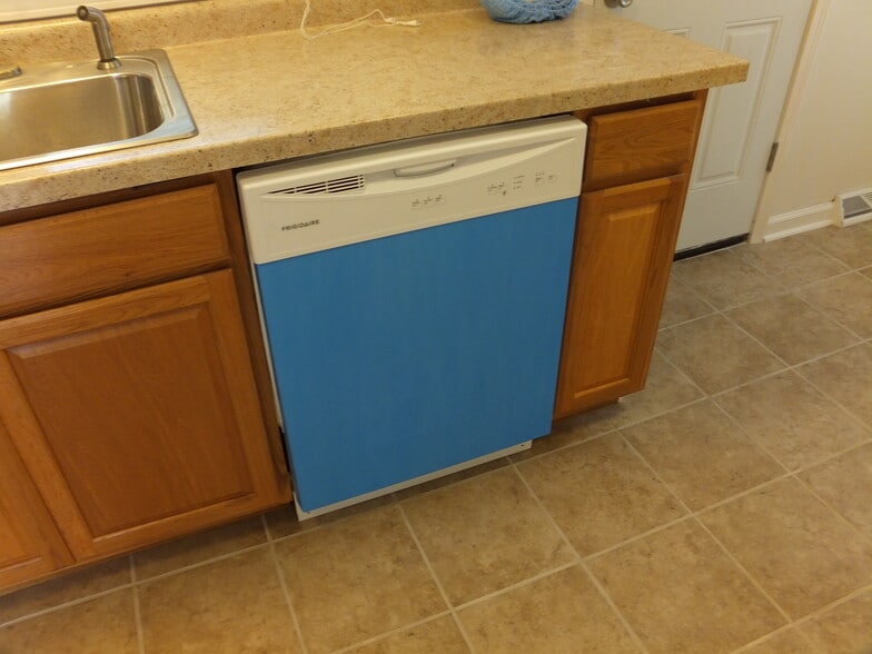 Building Photo - 2323 E Bearfield Subdivision