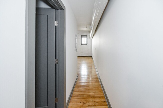 Building Photo - Lofts on 18th Street - New Construction!