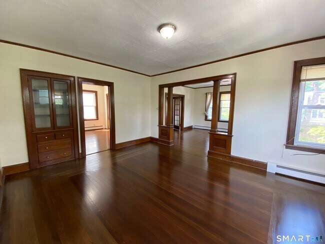 Building Photo - 22-24-24 Kimball Dr