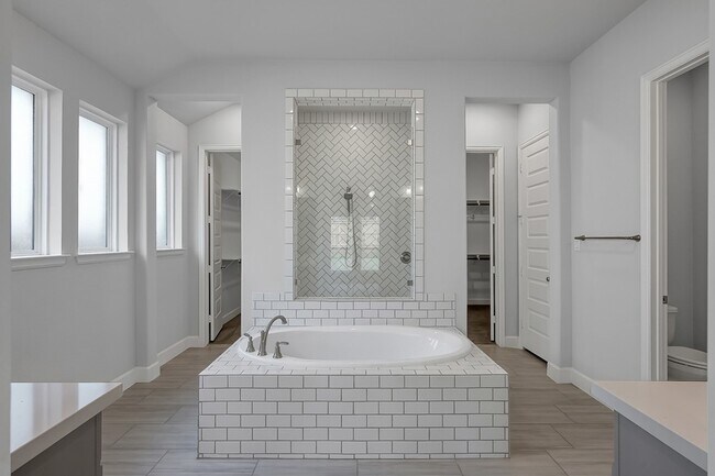 Building Photo - 8431 Willow Whisper Ln