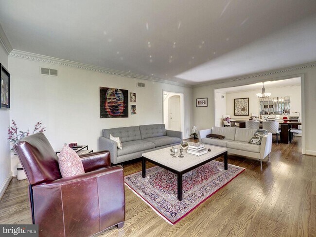 Building Photo - 2242 46th St NW