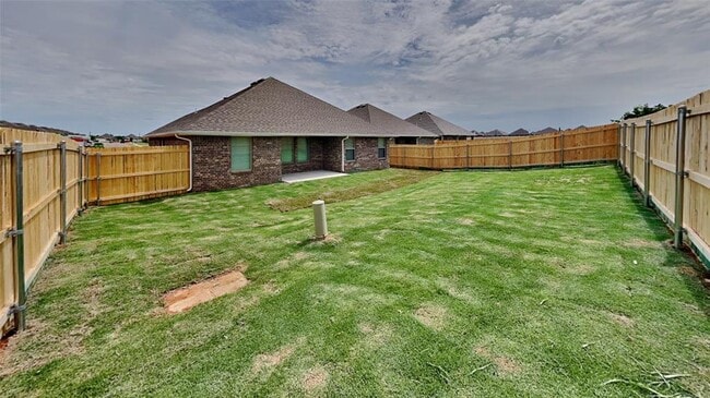 Building Photo - 12800 Elba Dr