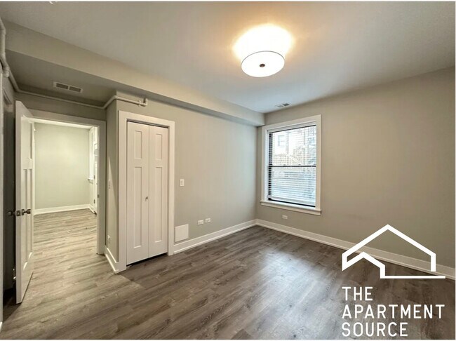 Building Photo - 1142 Maple Ave