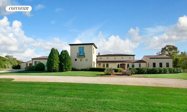 Primary Photo - 51 Poxabogue Ln