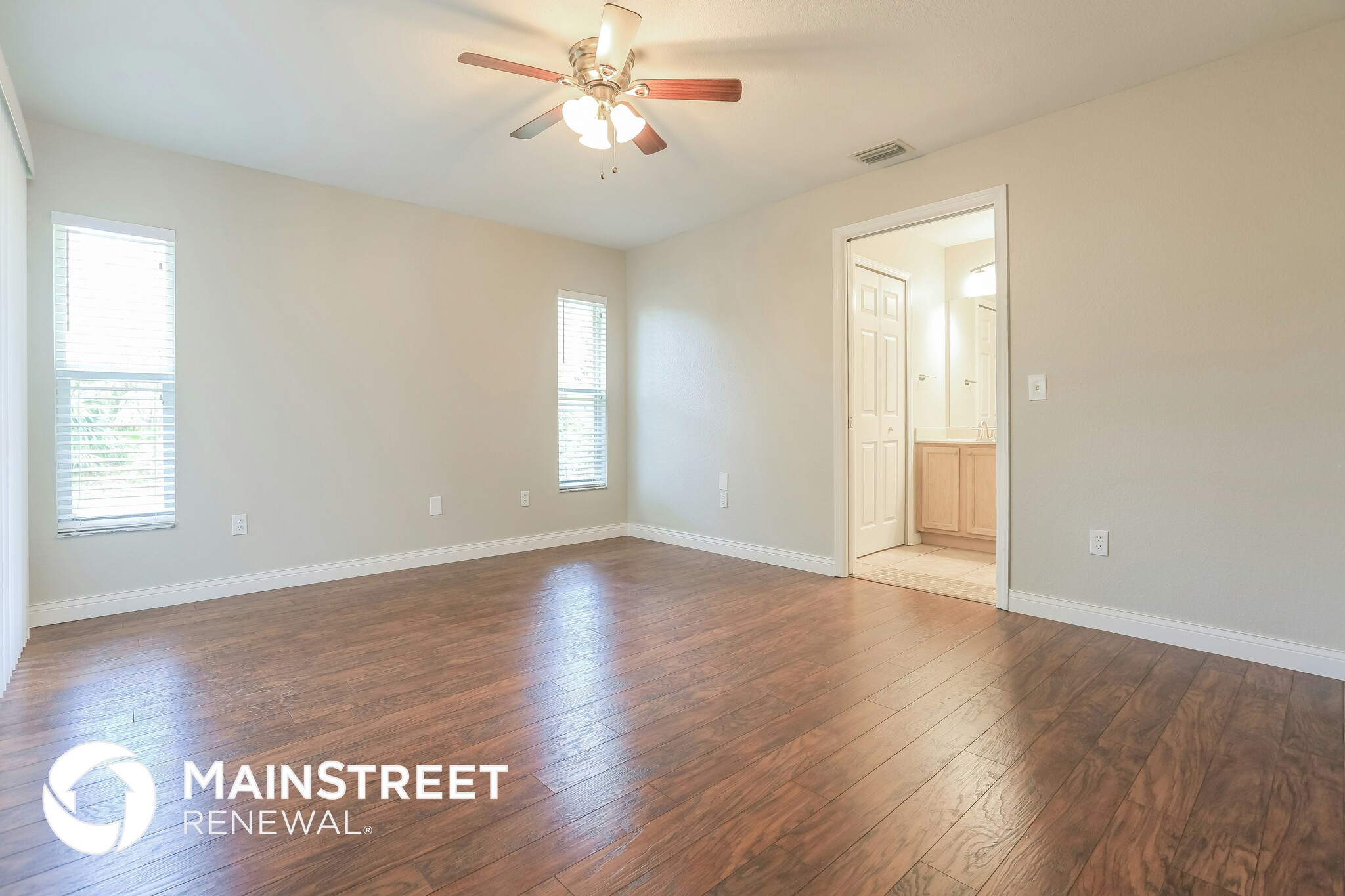 Building Photo - 4430 Glordano Ave