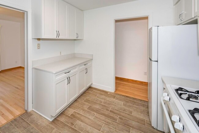 Building Photo - 1616 Morton Ave